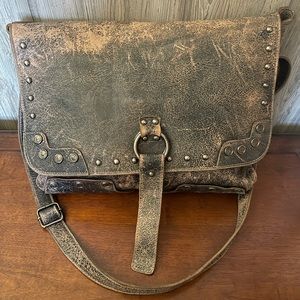 BedStu 15”W/12”H